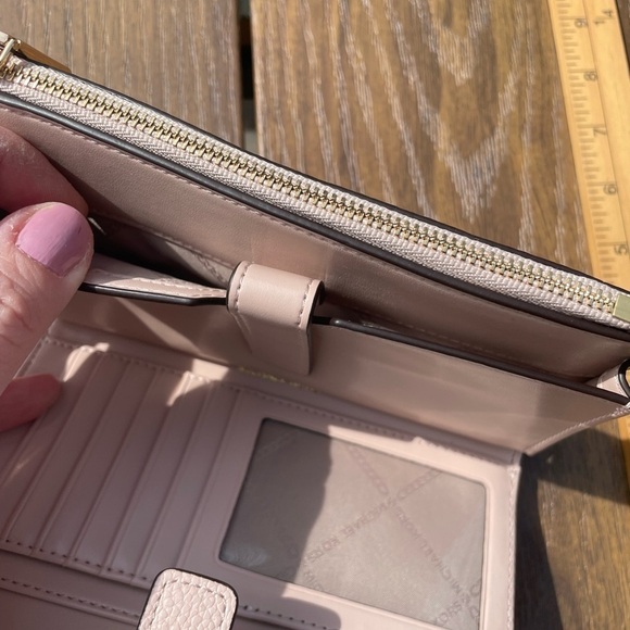 Michael Kors Adele Leather Smartphone Wallet - Picture 6 of 8